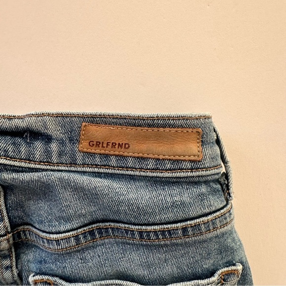 GRLFRND Karolina High Rise Slashed Raw Hem Jeans Size 25 - Picture 7 of 15